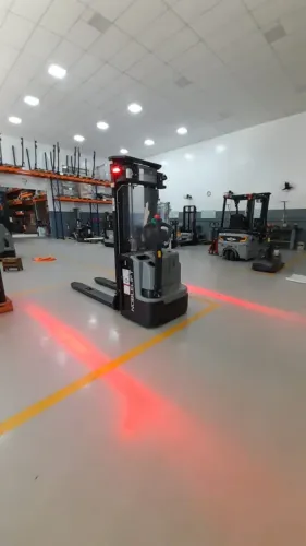 LUZ DE SEGURANÇA PARA EMPILHADEIRA, RED ZONE