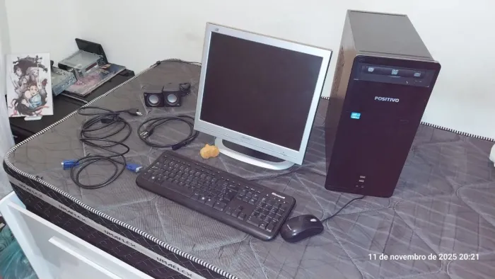 Pc completo+periféricos/Ligar e usar