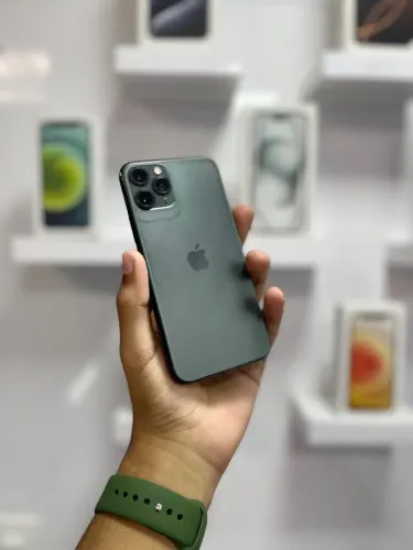 iPhone 11 Pro - Verde - 64GB