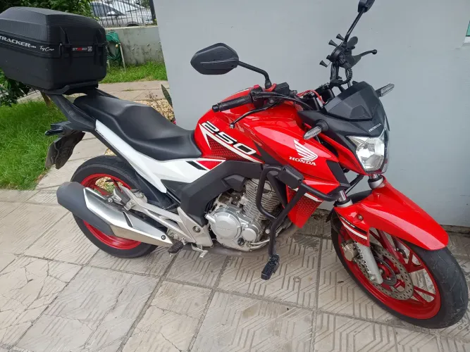 Cb Twister 250 Impecável