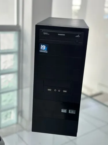 Computador Samsung i3 8GB 120GB SSD MB H61 500GB HD
