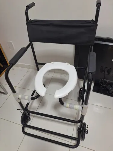 Cadeira de Banho NOVA ATÉ 130KG