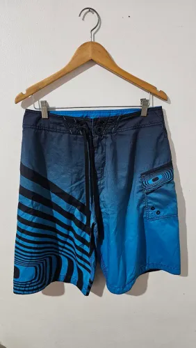 Bermuda oakley azul icon gascan