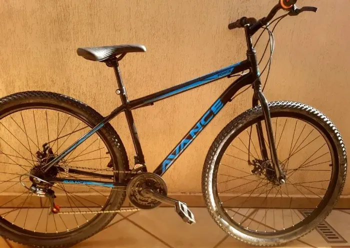 Oferta. Bike Avance Force aro 29,  24 velocidades,  quadro 17, Nova  (com NF)