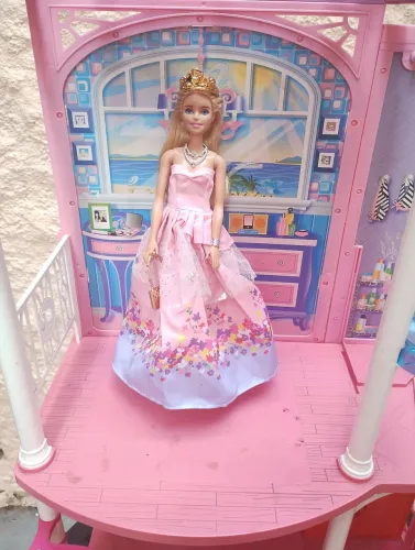Barbie princesa floral