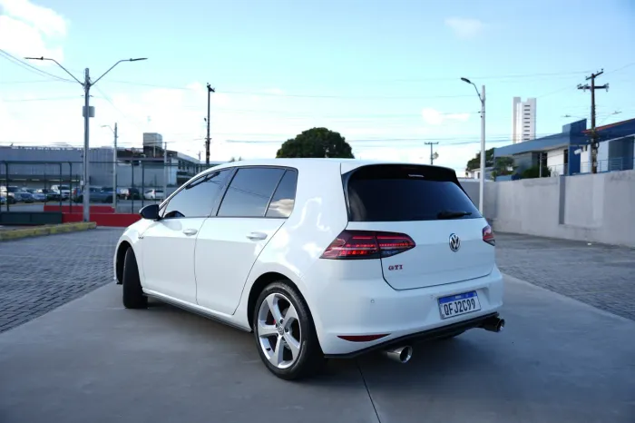 Volkswagen Golf GTI 2.0 2015