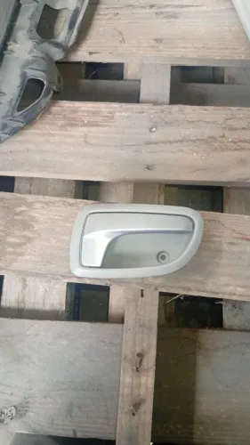 MAÇANETA KIA PICANTO 08/11 DIANTEIRA DIREITA