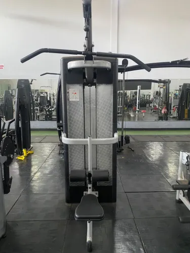 Aparelho de Musculação pulley
