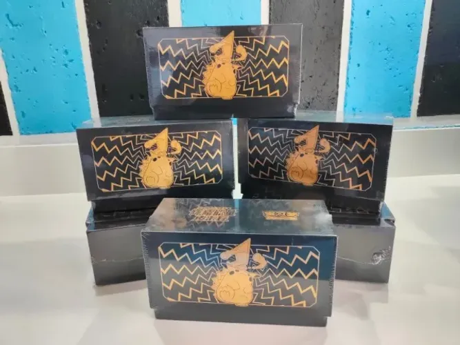 ETB - Radiant Energy Pikachu