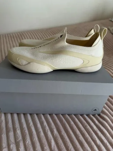 Tênis adidas By Stella Mccartney Slip-on Taekwondo. Lindo! 
