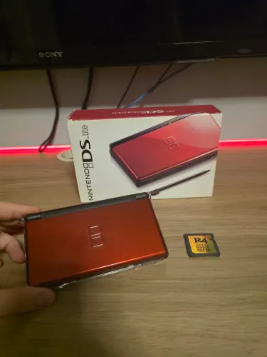 Nintendo DS Lite vermelho