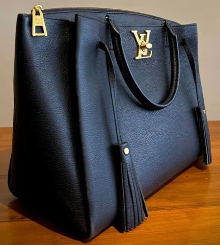 Bolsa louis vuitton preta