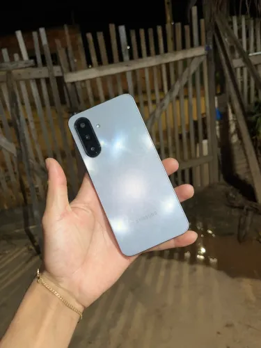 Samsung Galaxy A17