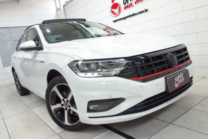 Volkswagen Jetta Comfortline 1.4 TSI 16V 4P Aut. 2018