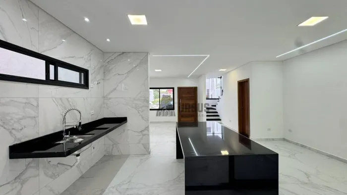 Casa em Condomínio Fechado em Taubaté | 160m², 3 Dormitórios e Área Gourmet | Recanto Trop