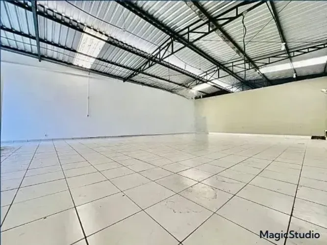 Imóvel para aluguel e venda possui 330 metros quadrados em Céu Azul - Belo Horizonte - MG