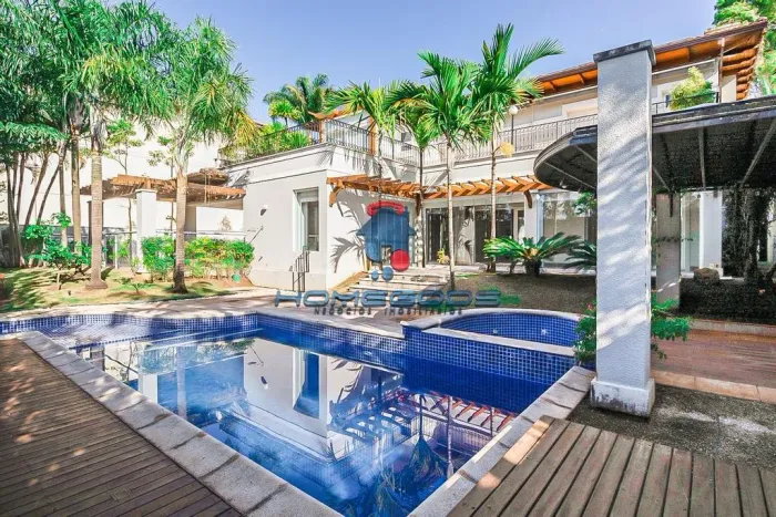 Casa à venda em Campinas, Gramado, com 4 suítes, com 552 m², Condomínio Páteo Santa Fé