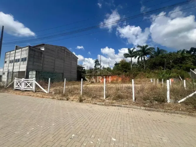 Imóvel para venda com 611 metros quadrados em Bela Vista - Palhoça - SC