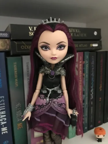 Ever after high - Raven Queen - Wave 1
