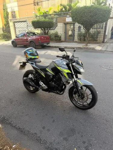 Fazer 250cc