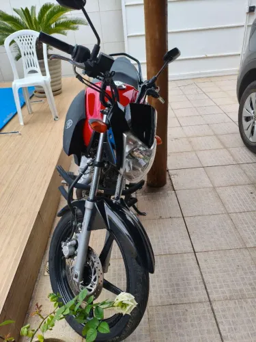 Moto Yamaha factor 125 ano 22/23