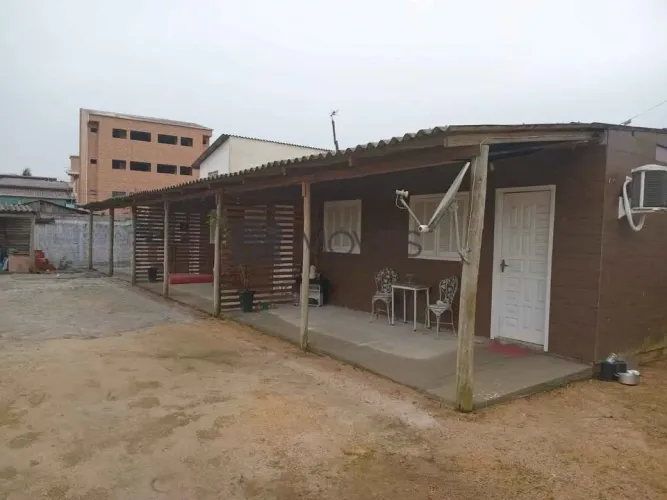 Arrendamento Anual - Mini Pousada Próxima à Praia