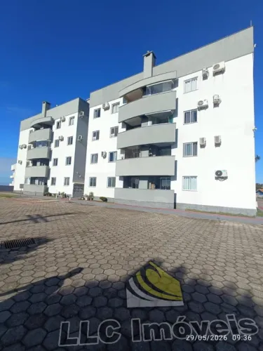 Apartamento para Locação em Imbituba, Vila Nova, 2 dormitórios, 1 banheiro, 1 vaga