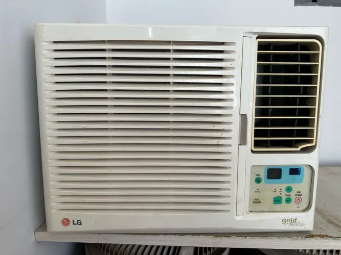 Ar Condicionado de Janela LG 7.500 BTUs 220V - Categoria A (Gelando Perfeitamente)