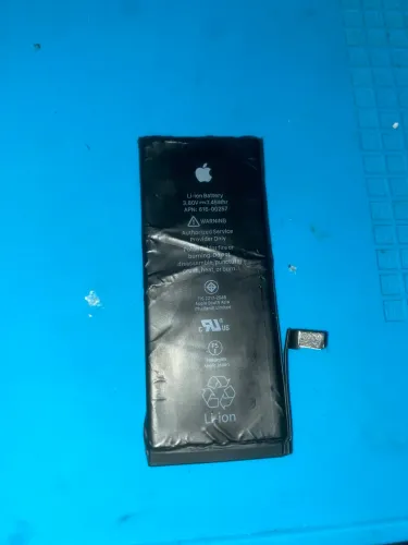 Bateria de iPhone 7 original usada mais está em 95%