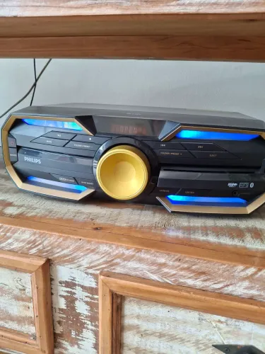 Aparelho de som com CD, Rádio, USB, Bluetooth