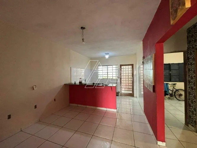 Casa para Locação com 2 Dormitórios, Sendo 1 Suíte, no Jardim Edisom da Silva Lima em Marí