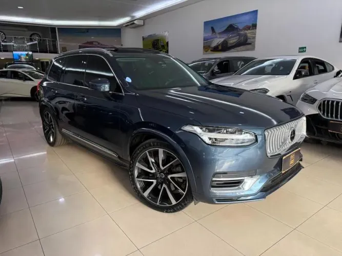 Volvo XC 90 2.5t 210cv AWD 5P 2023