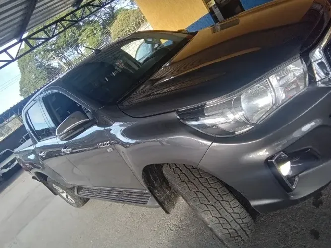 Toyota Hilux CD SRV 4X2 2.7 Flex 16V Aut. 2019