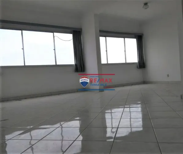 Apartamento com 3 dormitórios à venda - Centro - Lorena/SP