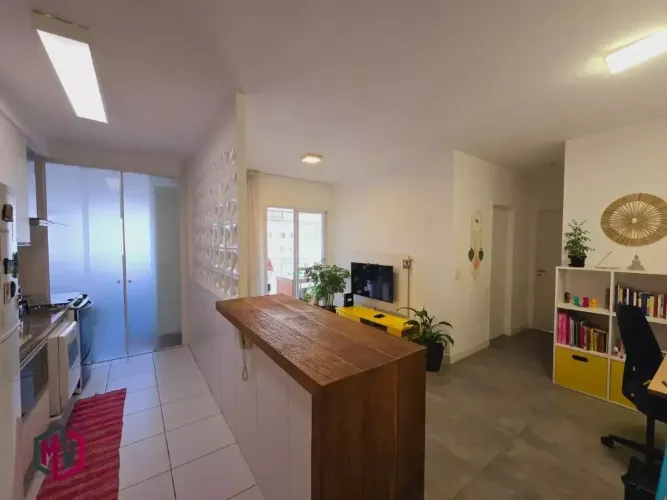 Imóvel para venda possui 65 metros quadrados com 2 quartos em Barra Funda - São Paulo - SP
