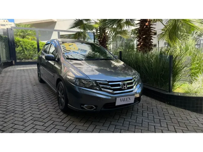 Honda City Sedan LX 1.5 Flex 16V 4P Mec. 2013