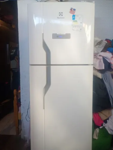 Geladeira Frost Free Electrolux