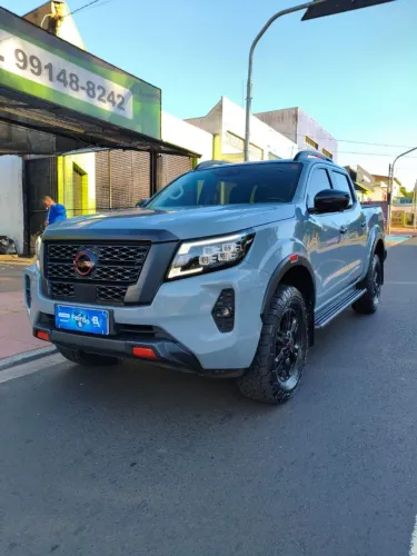 Nissan Frontier Pro4x CD 4X4 2.3 Bi-TB Die. AUT 2024