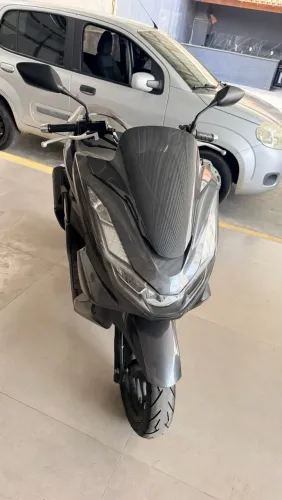 PCX 160 2024 POUCO RODADA 