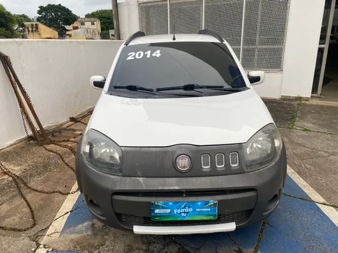 Fiat Uno WAY Celeb. 1.0 EVO Fire Flex 8V 5P 2014