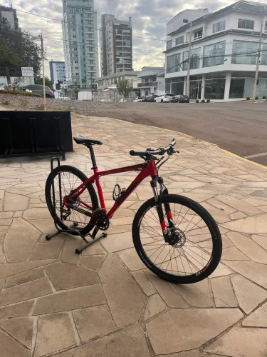 Bicicleta Giant ATX 835