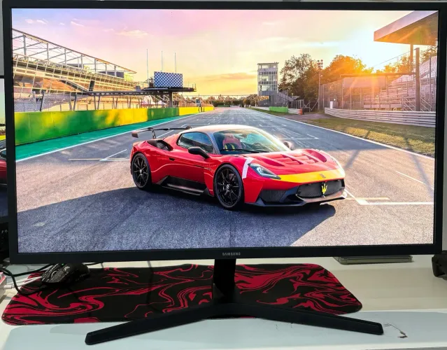 Monitor Samsung 32 polegadas,Tela Plana, Painel VA, 60Hz, 4ms, HDMI, FreeSync, Game Mode