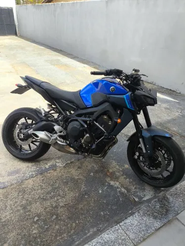 MT 09