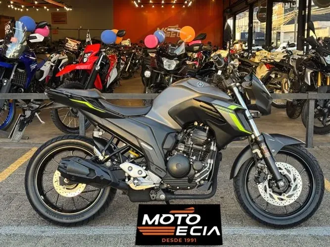 Yamaha FZ25 250 FAZER FLEX