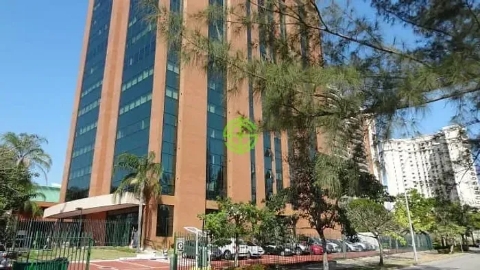 BARRA TOWER OFFICES - 35m2 - VENDA