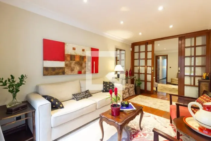 Casa à Venda - Vila Madalena, 3 Quartos, 147 m2