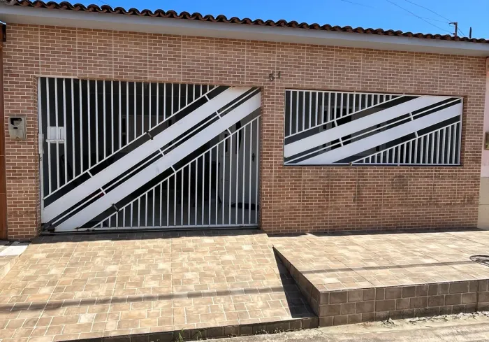 CASA A VENDA EM CORURIPE *00