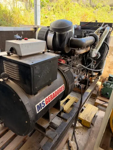 Gerador 220 kVA FPT (Fiat Power Train)