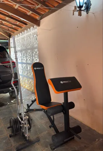 VENDO EQUIPAMENTOS DE TREINO MEGAGYM