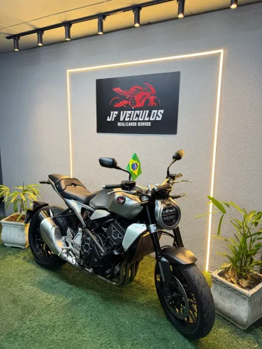 Cb1000 a mas nova do mercado 